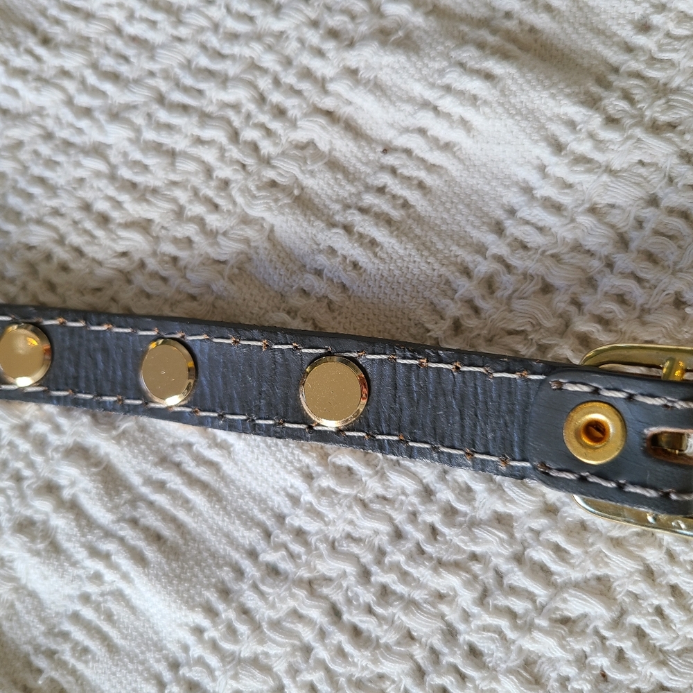 Leather and Gold- Colored accent Belt Bracelet - Picture 11 of 16